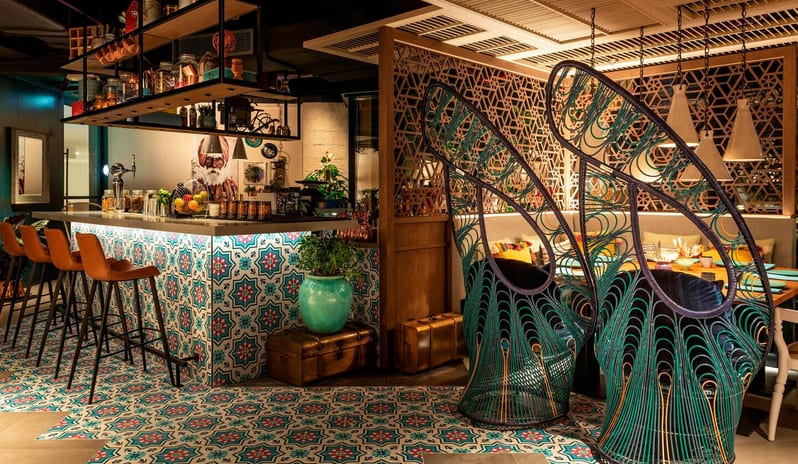 Le Royal Meridien Beach Resort & Spa - Indya by Vineet_BAR